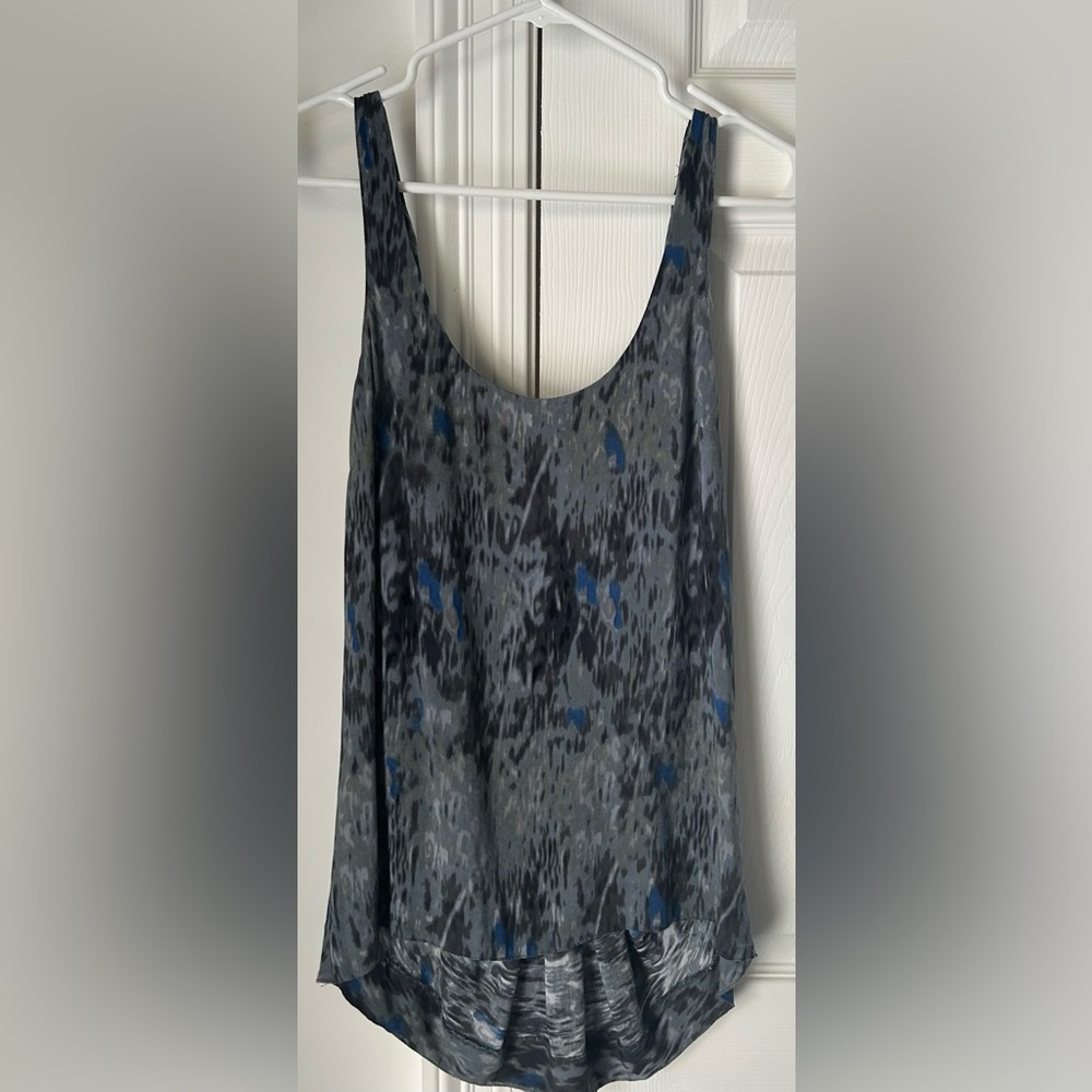 Jack Women’s Tank Top with Black and Blue Pattern XS